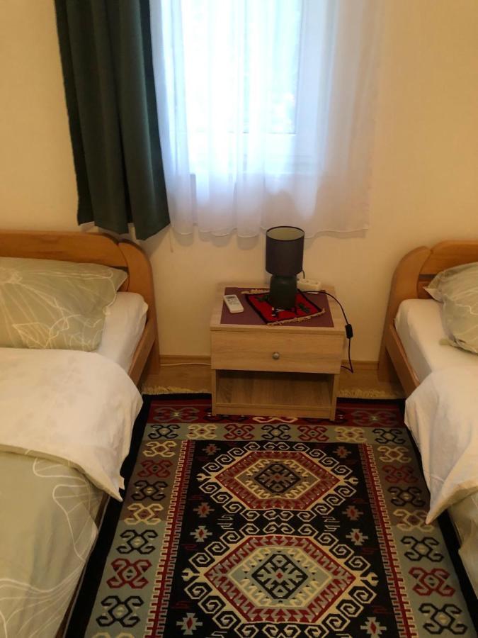 Uno * Mostar